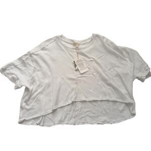 Chelsea & Violet Dillard's Cropped Oversized Top